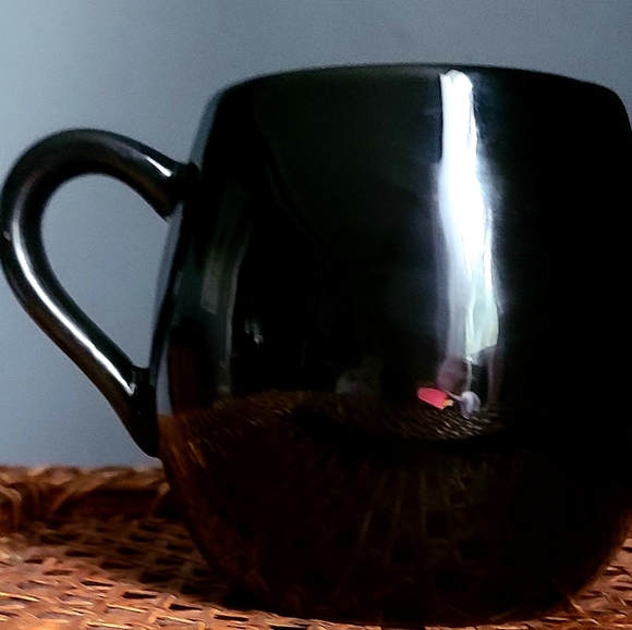 Avon Mug with special opening to insert Cookies into Mug. - Picture 7 of 10